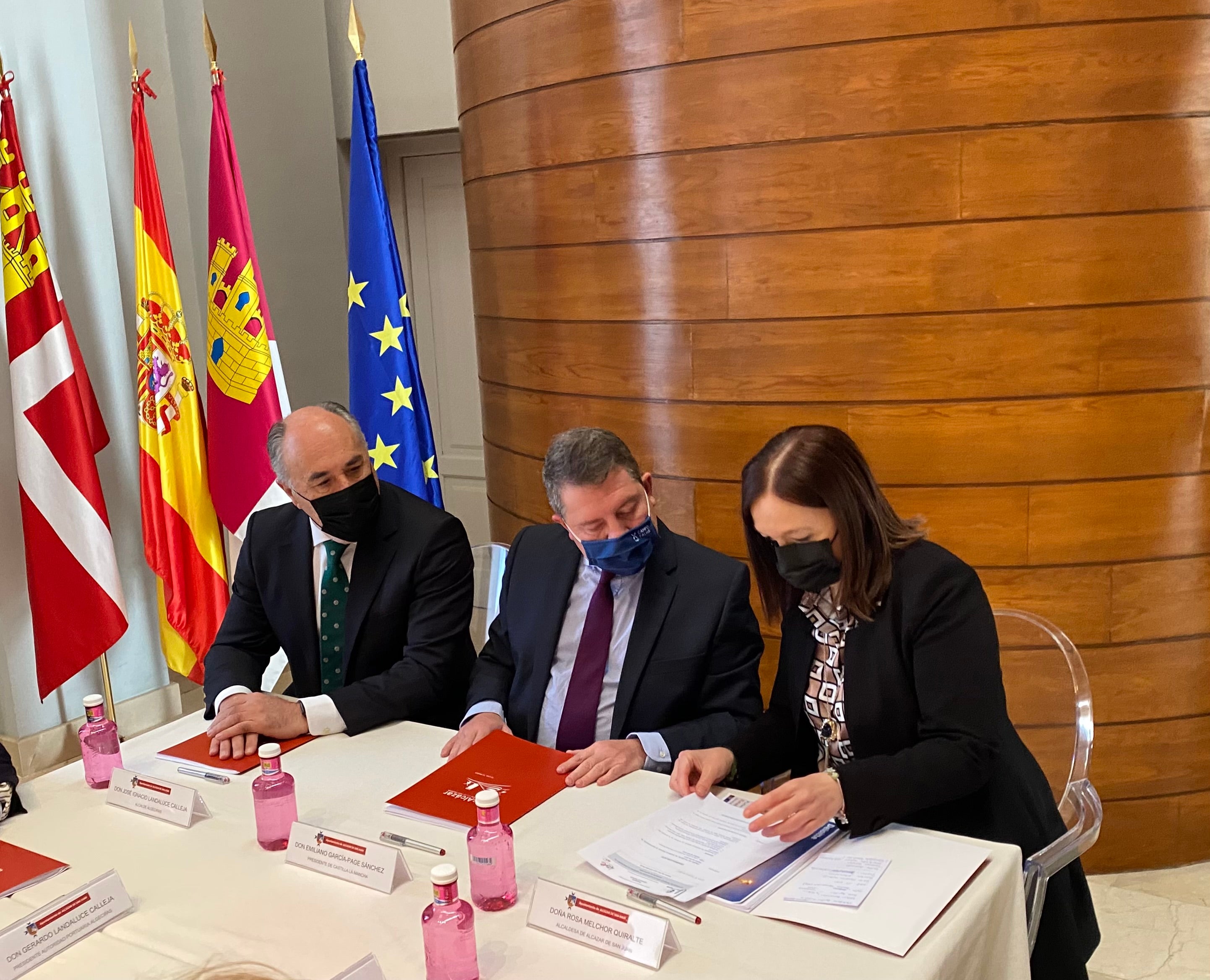 Relevante reunión para avanzar en el proyecto de la Plataforma Logística Intermodal Relevante reunión para avanzar en el proyecto de la Plataforma Logística Intermodal