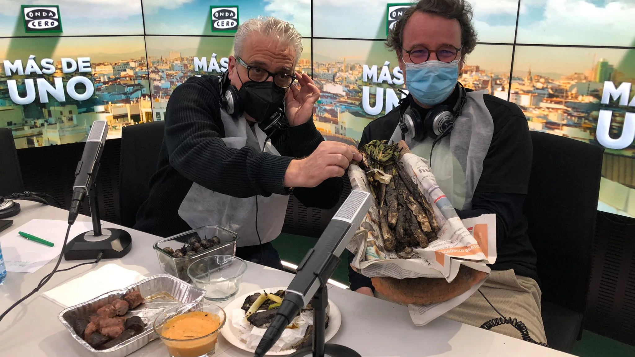 David Suriol nos enseña los Calçots David Suriol nos enseña los Calçots