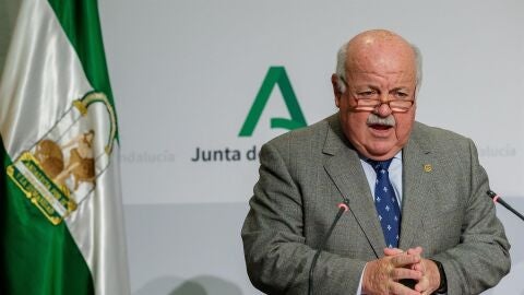 Jes&uacute;s Aguirre, consejero de Sanidad de la Junta de Andaluc&iacute;a