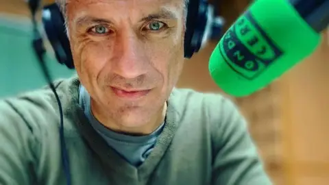 Gustavo de Dios Domínguez, Onda Cero Canarias Gustavo de Dios Domínguez, Onda Cero Canarias