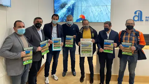 Los mejores pilotos de motocross del momento se citan este domingo en Crevillent. Los mejores pilotos de motocross del momento se citan este domingo en Crevillent.