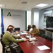 Foto de la reunión en la Junta de Andalucía Foto de la reunión en la Junta de Andalucía