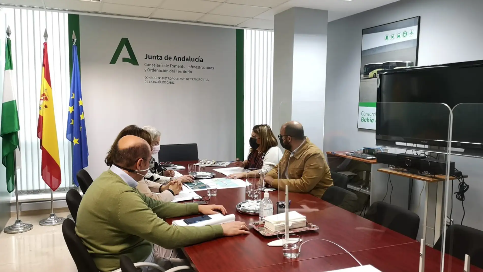 Foto de la reunión en la Junta de Andalucía