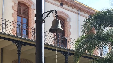 La campana del Hospital Provincial. 