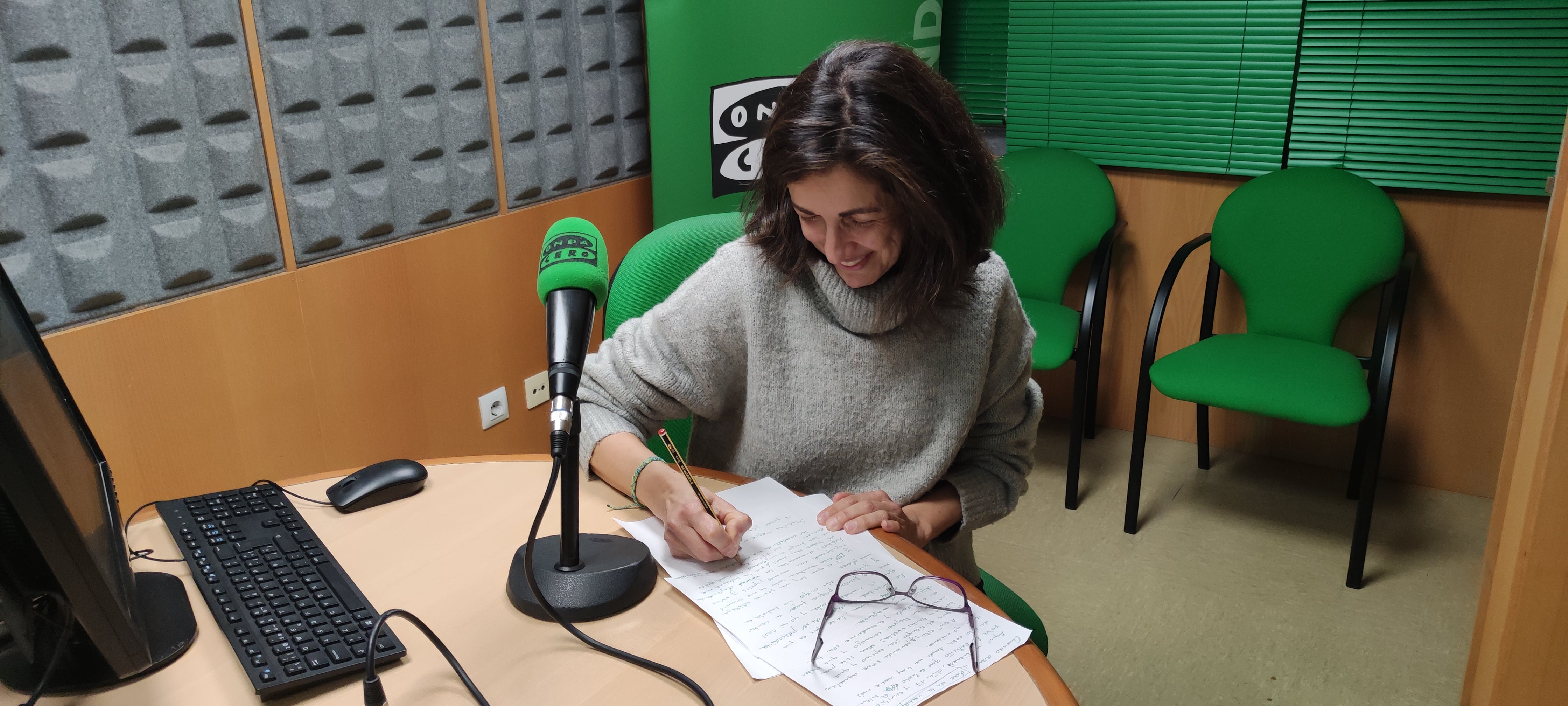 Querido diario: aquí estoy yo ante tu página en blanco Querido diario: aquí estoy yo ante tu página en blanco