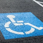 Aparcamiento para personas minusválidas Aparcamiento para personas minusválidas
