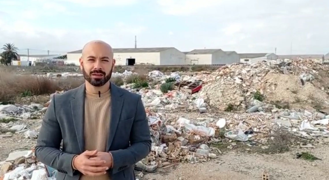 Unides Podem reclama agilizar los pasos provisionales en los futuros terrenos del parque central Unides Podem reclama agilizar los pasos provisionales en los futuros terrenos del parque central