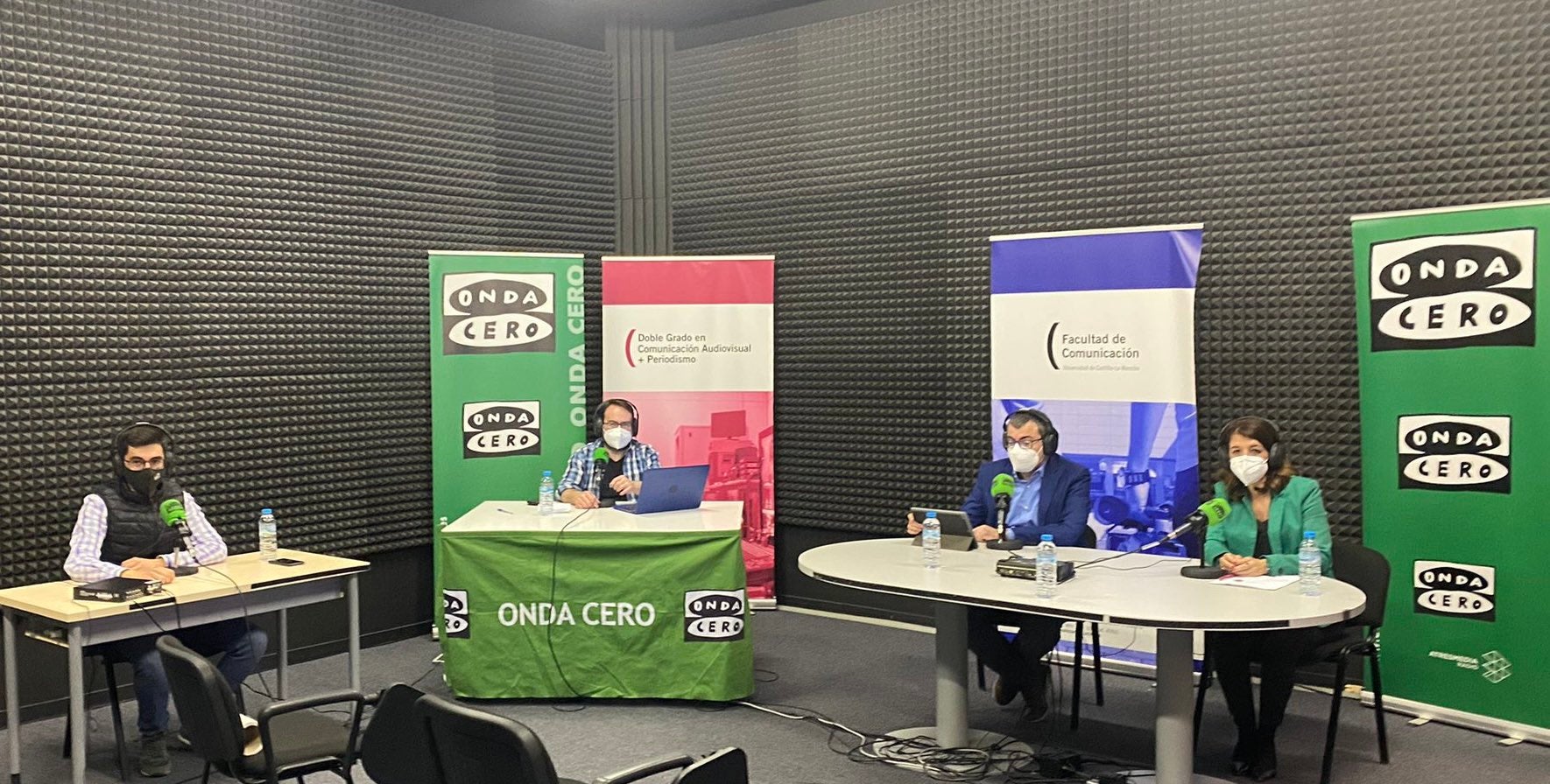La Brújula de Castilla-La Mancha, desde la Facultad de Comunicación del Campus de Cuenca La Brújula de Castilla-La Mancha, desde la Facultad de Comunicación del Campus de Cuenca