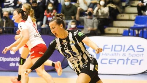 Silvia Arderius renueva hasta 2023