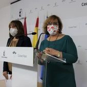 Carmen Olmedo durante al rueda de prensa Carmen Olmedo durante al rueda de prensa