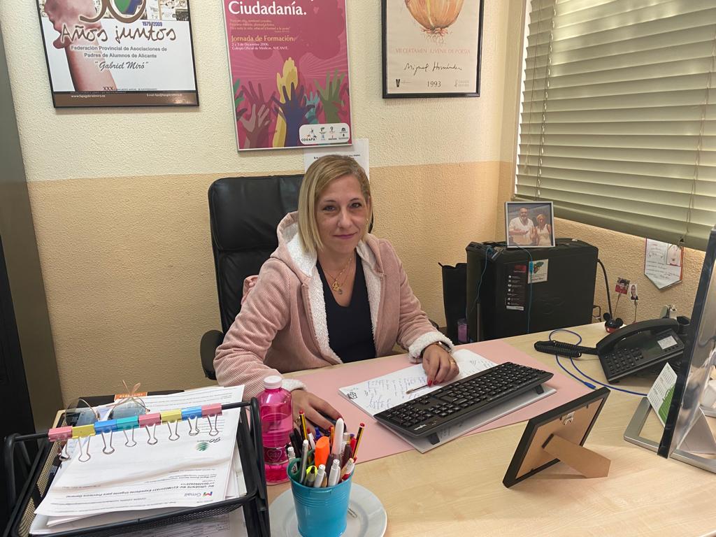 El jueves día 10 comienza la segunda ronda de vacunación en los colegios de Alicante para niños entre 9 y 11 años El jueves día 10 comienza la segunda ronda de vacunación en los colegios de Alicante para niños entre 9 y 11 años