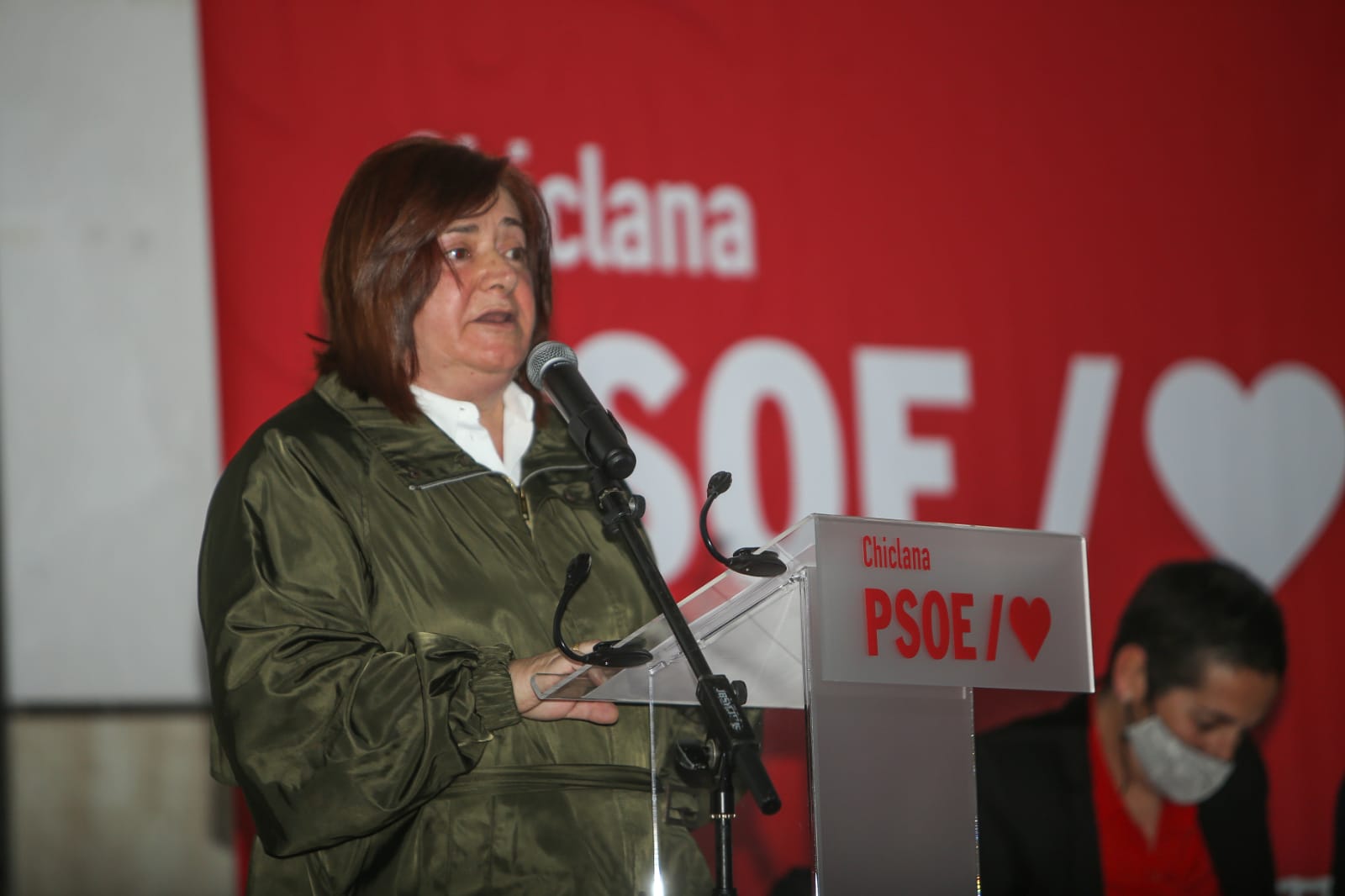 Cándida Verdier defiende el esfuerzo inversor del gobierno local "frente a la desidia de la Junta" Cándida Verdier defiende el esfuerzo inversor del gobierno local "frente a la desidia de la Junta"