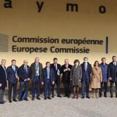 Alcaldes del PP en la sede de la Comisión Europea