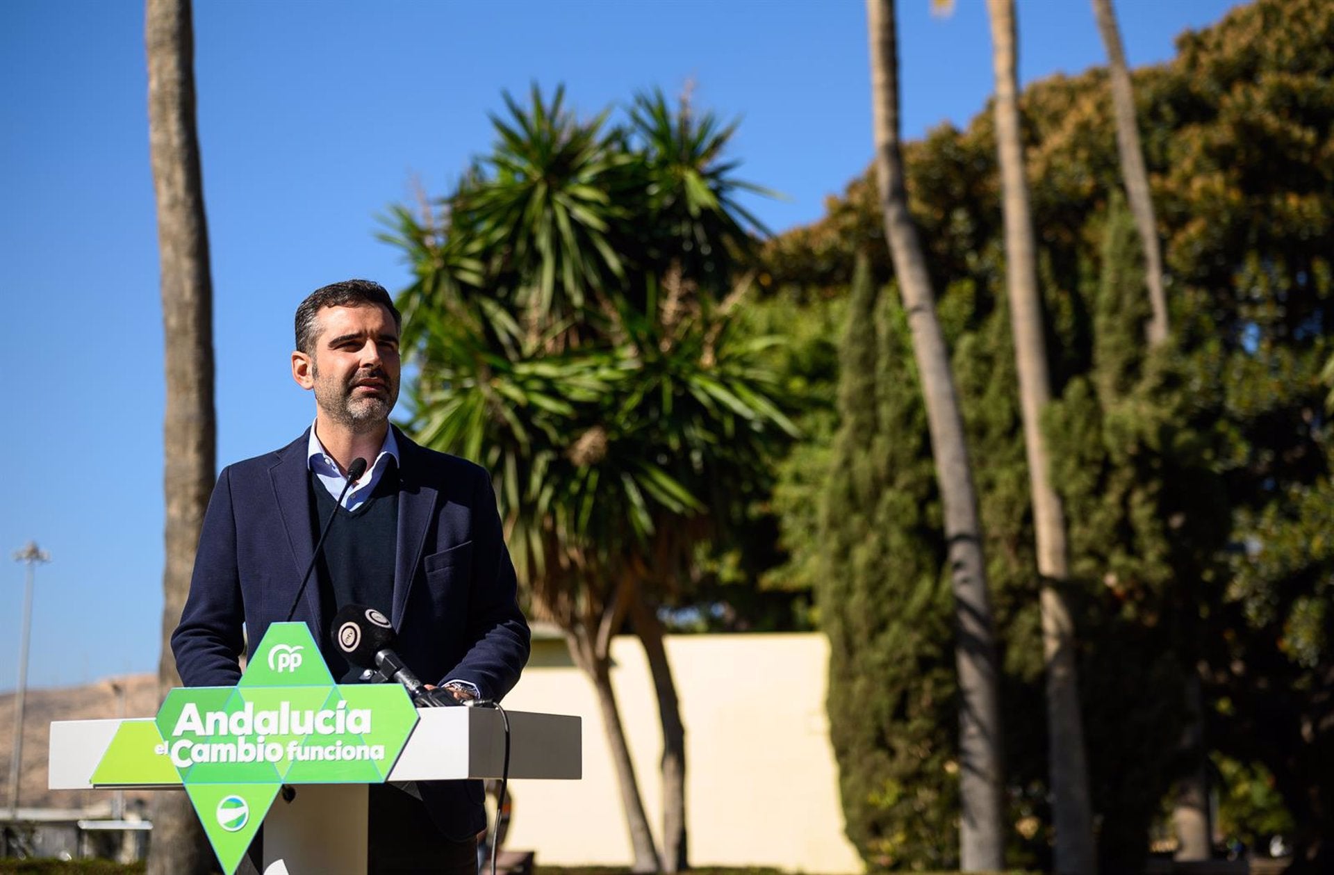 Ramón Fernández-Pacheco: 'La reunión con el vicepresidente de la Comisión Europea ha sido muy positiva y fructífera' Ramón Fernández-Pacheco: 'La reunión con el vicepresidente de la Comisión Europea ha sido muy positiva y fructífera'