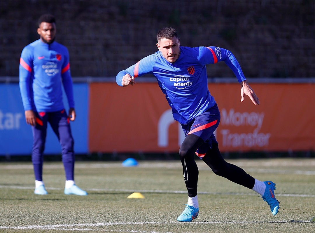 Giménez, positivo en COVID, no estará ante el Getafe Giménez, positivo en COVID, no estará ante el Getafe