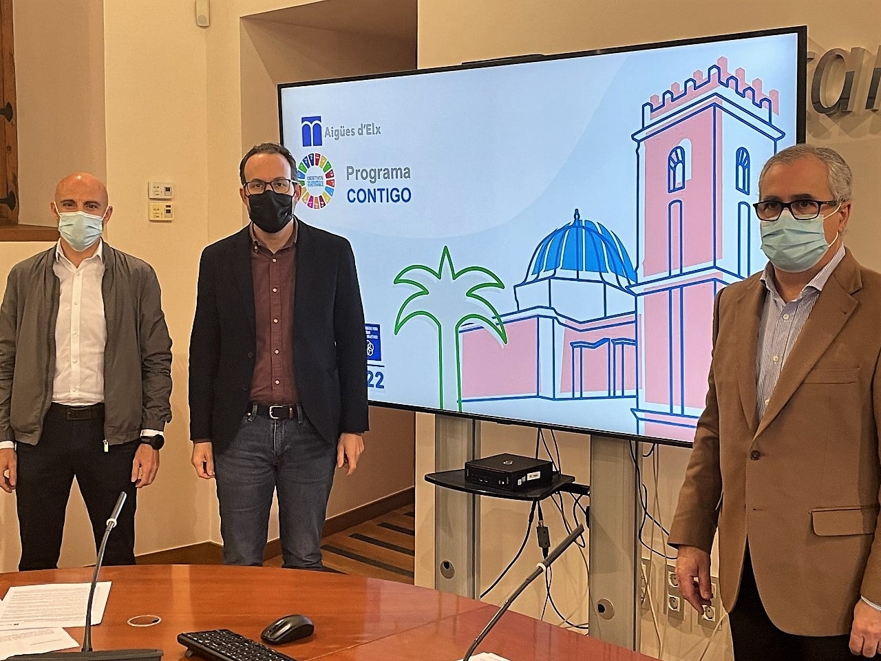 Aigües d’Elx crea el programa ‘Contigo’ para mejorar la accesibilidad a sus servicios Aigües d’Elx crea el programa ‘Contigo’ para mejorar la accesibilidad a sus servicios
