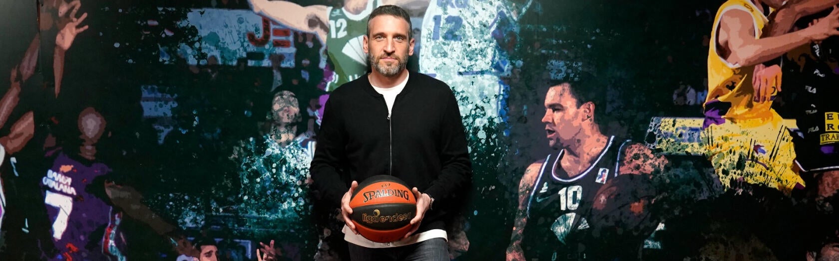 Oficial: Ibon Navarro, nuevo entrenador de Unicaja Oficial: Ibon Navarro, nuevo entrenador de Unicaja