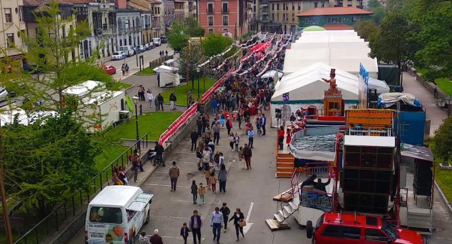 Piloña comienza a preparar la recuperación de la Feria de Abril Piloña comienza a preparar la recuperación de la Feria de Abril