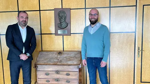 Gabriel Escarrer Jaume, CEO de la cadena Meliá Hotels International y presidente de Exceltur, junto al periodista de Onda Cero Illes Balears Martí Rodríguez Gabriel Escarrer Jaume, CEO de la cadena Meliá Hotels International y presidente de Exceltur, junto al periodista de Onda Cero Illes Balears Martí Rodríguez