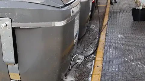 Un contenedor de basuras en El Puerto Un contenedor de basuras en El Puerto