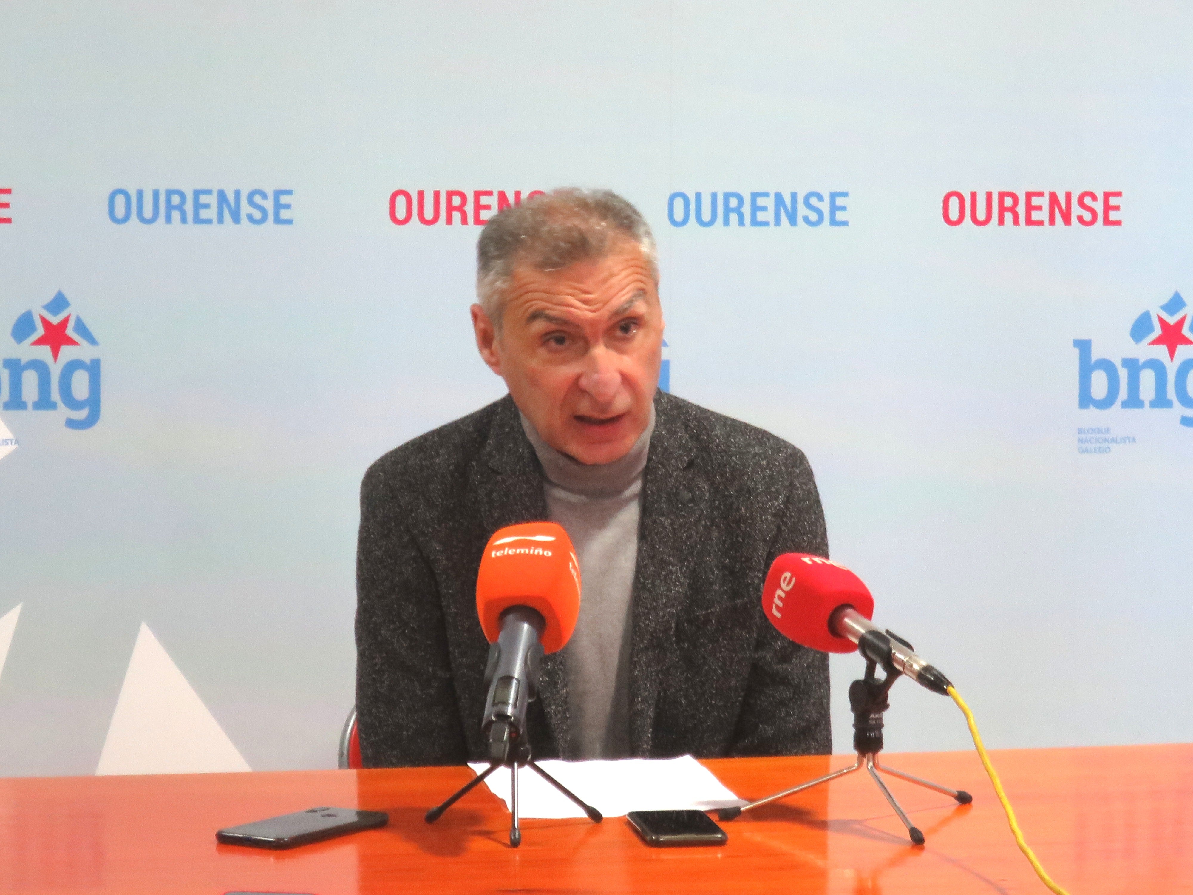 O BNG pide explicacións polo pago de máis de 78.000 euros en comisións bancarias O BNG pide explicacións polo pago de máis de 78.000 euros en comisións bancarias