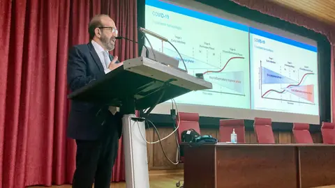El jefe de Enfermedades Infecciosas del Ramón y Cajal, Santiago Moreno El jefe de Enfermedades Infecciosas del Ramón y Cajal, Santiago Moreno