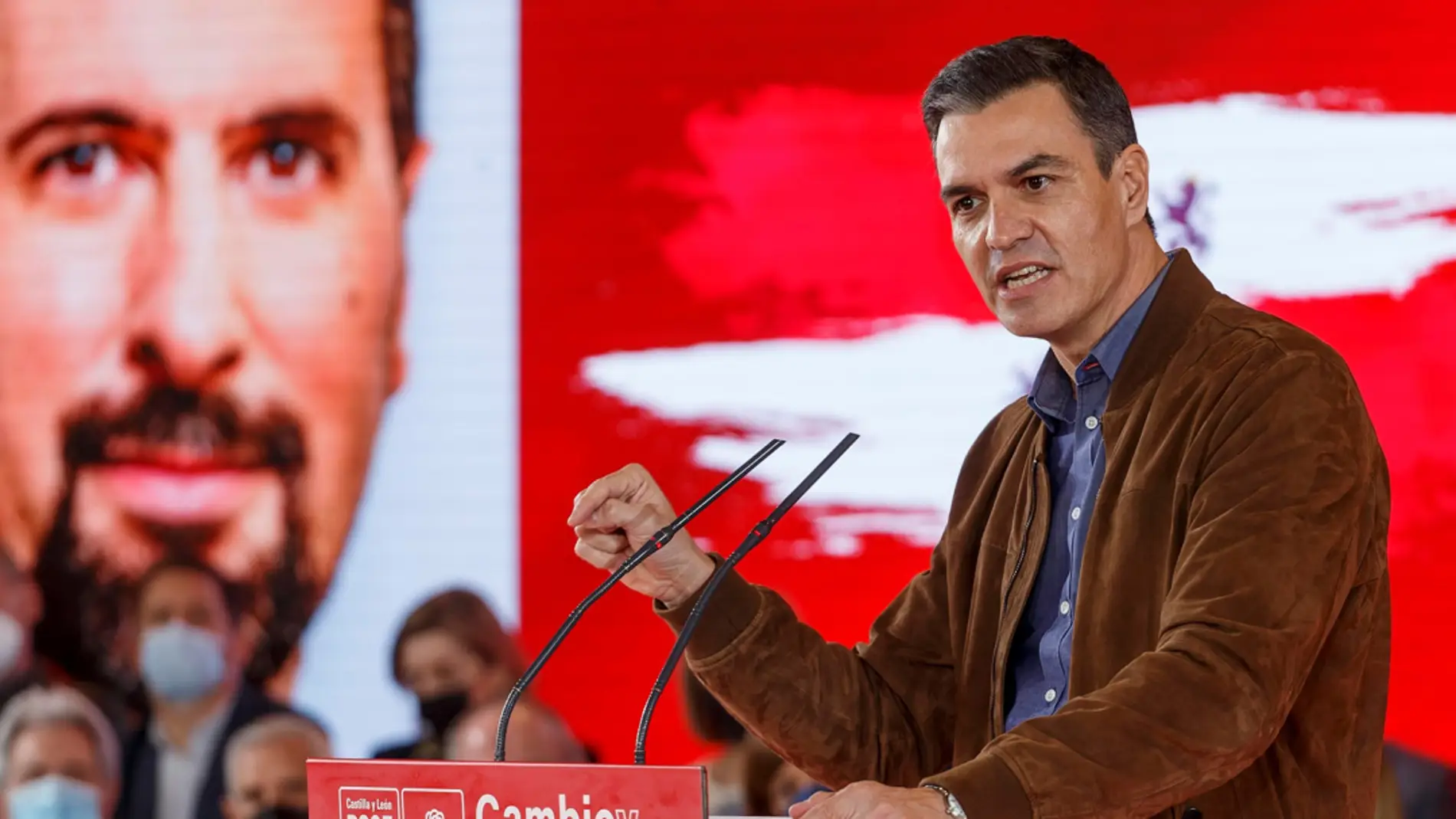 Pedro Sánchez advierte de que el 13F se decide el "avance o el retroceso" en derechos y libertades por la aparición de la "ultraderecha"