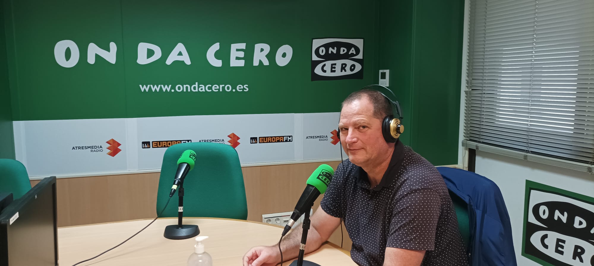 "Las administraciones publicas deberían reducir las tasas y los trámites para normalizar las instalaciones fotovoltaicas" "Las administraciones publicas deberían reducir las tasas y los trámites para normalizar las instalaciones fotovoltaicas"