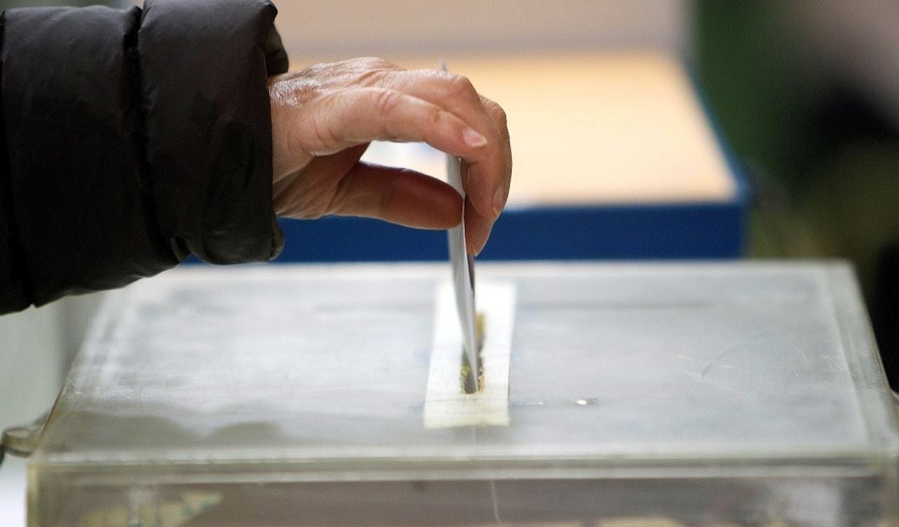 Elecciones Castilla y León: ¿Qué documentación necesito para votar y cómo sé cuál es mi mesa electoral? Elecciones Castilla y León: ¿Qué documentación necesito para votar y cómo sé cuál es mi mesa electoral?