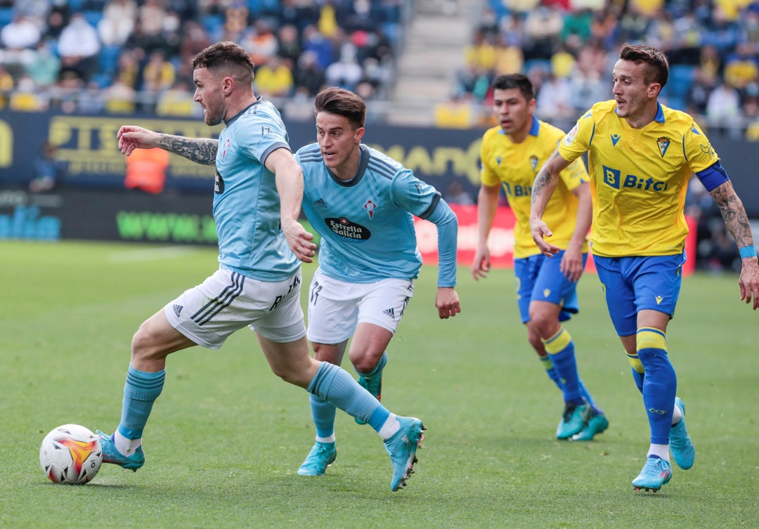 El Cádiz sigue sin ganar en casa al no poder con el Celta El Cádiz sigue sin ganar en casa al no poder con el Celta
