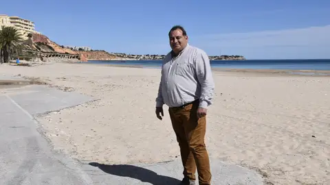 Ángel Noguera,”Hemos solicitado ayudas y subvenciones para realizar inversiones por más de 20 millones en Orihuela Costa” angel noguera