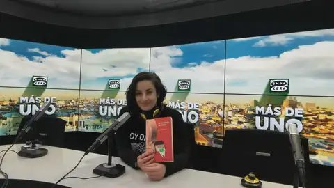 Jimina Sabadú, autora de 'La conquista de Tinder' en 'Más de uno' Jimina Sabadú, autora de 'La conquista de Tinder' en 'Más de uno'