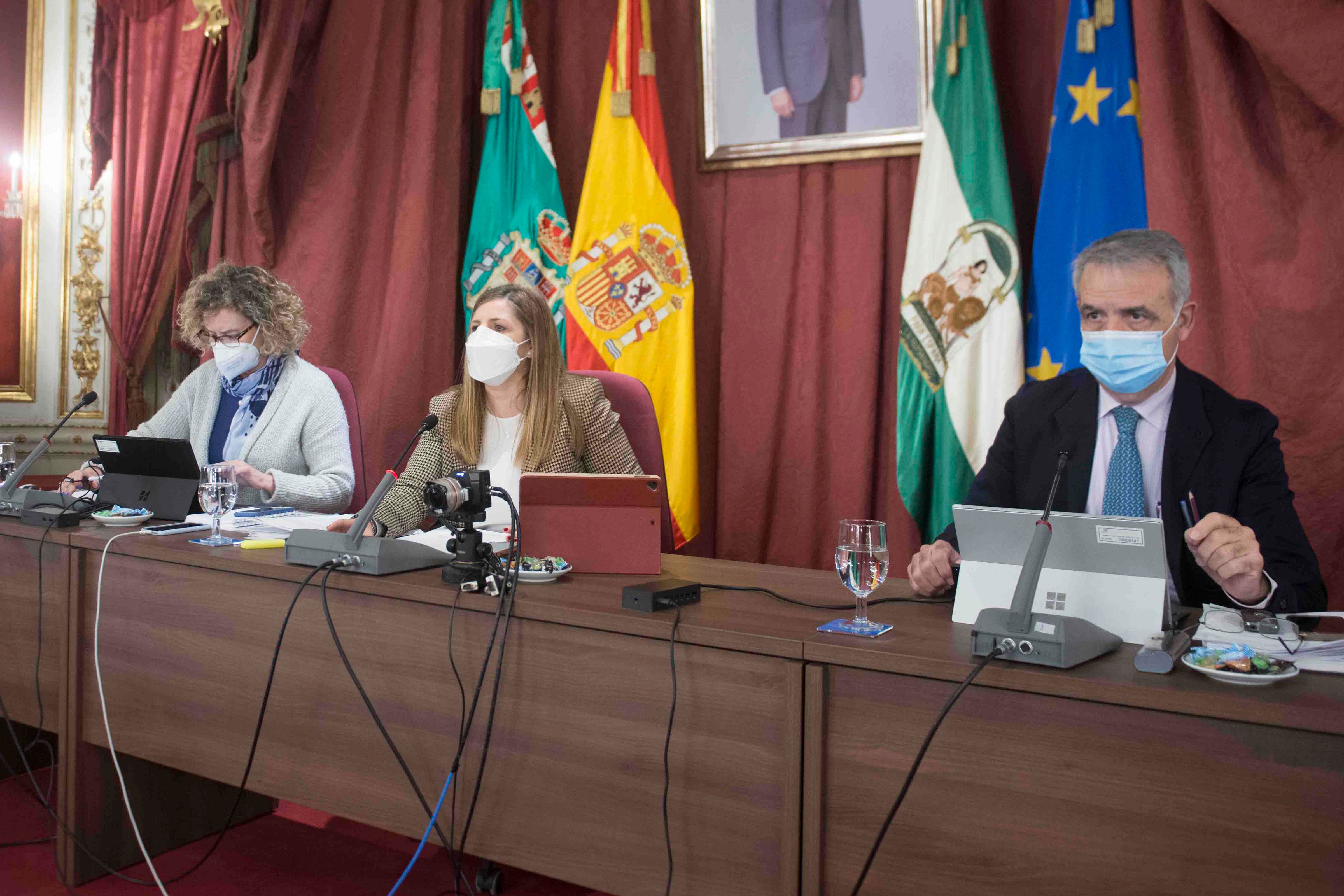 Diputación rechaza la instalación del Parque Eólico Marino en la Bahía de Cádiz Diputación rechaza la instalación del Parque Eólico Marino en la Bahía de Cádiz