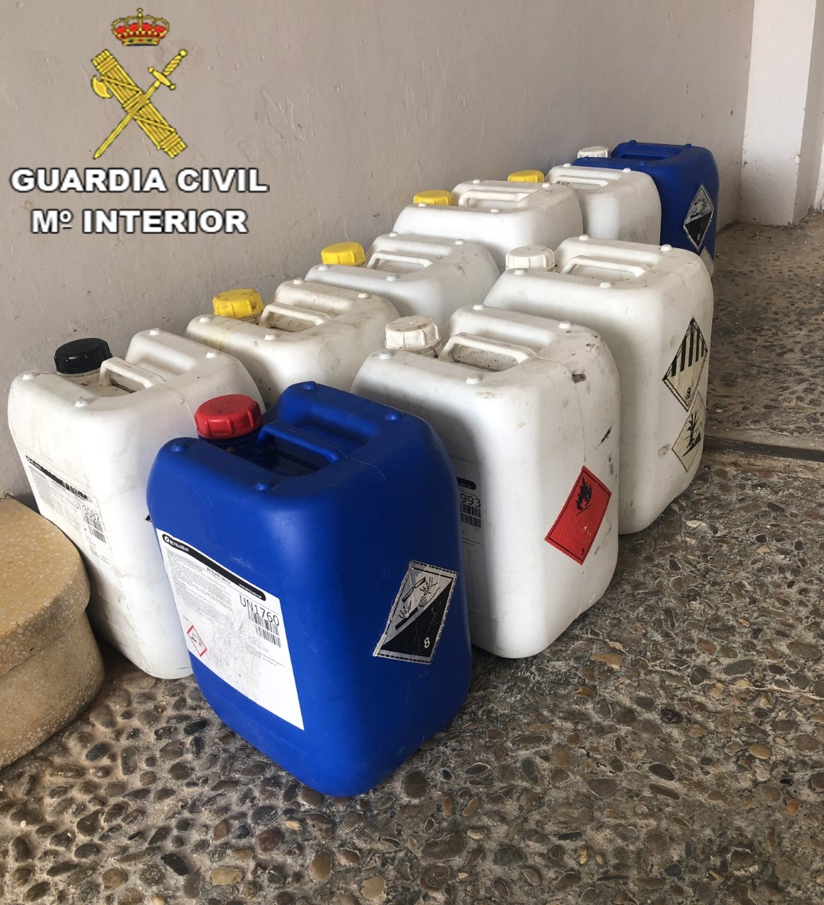 Investigadas dos personas por robar gasoil Investigadas dos personas por robar gasoil