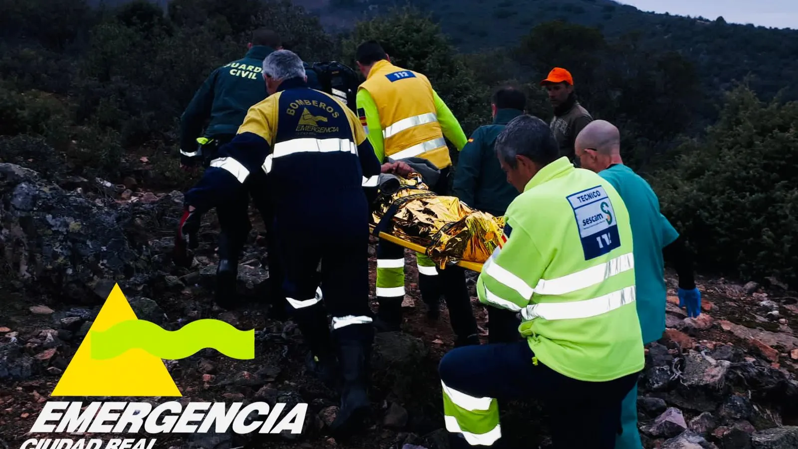 Momento del rescate del herido Momento del rescate del herido