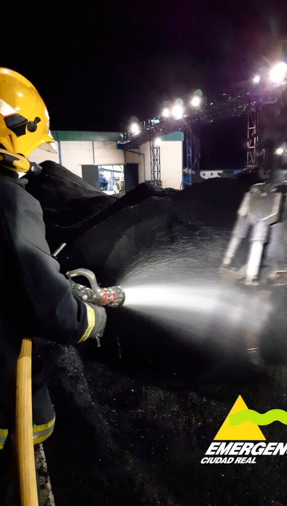 Los bomberos apagaron el incendio