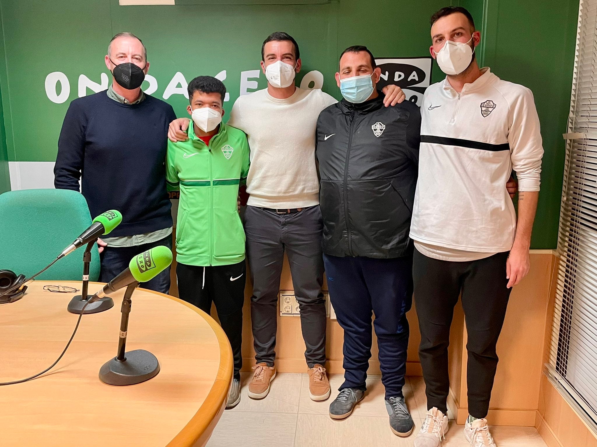 Vuelve a escuchar la Tertulia del Deporte de Onda Cero con el Elche Genuine Vuelve a escuchar la Tertulia del Deporte de Onda Cero con el Elche Genuine