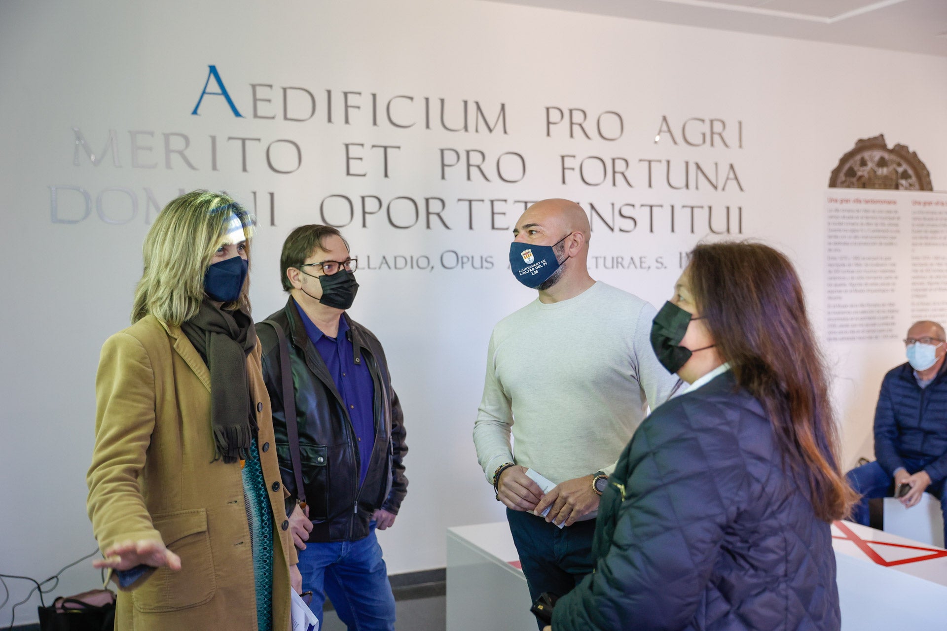 Se presenta en L'Alfàs del Pi la App de una audioguía de patrimonio que incluye la ruta del Faro Se presenta en L'Alfàs del Pi la App de una audioguía de patrimonio que incluye la ruta del Faro