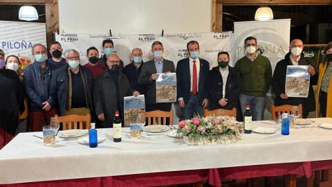 Foto de familia durante la presentaci&oacute;n de las jornadas