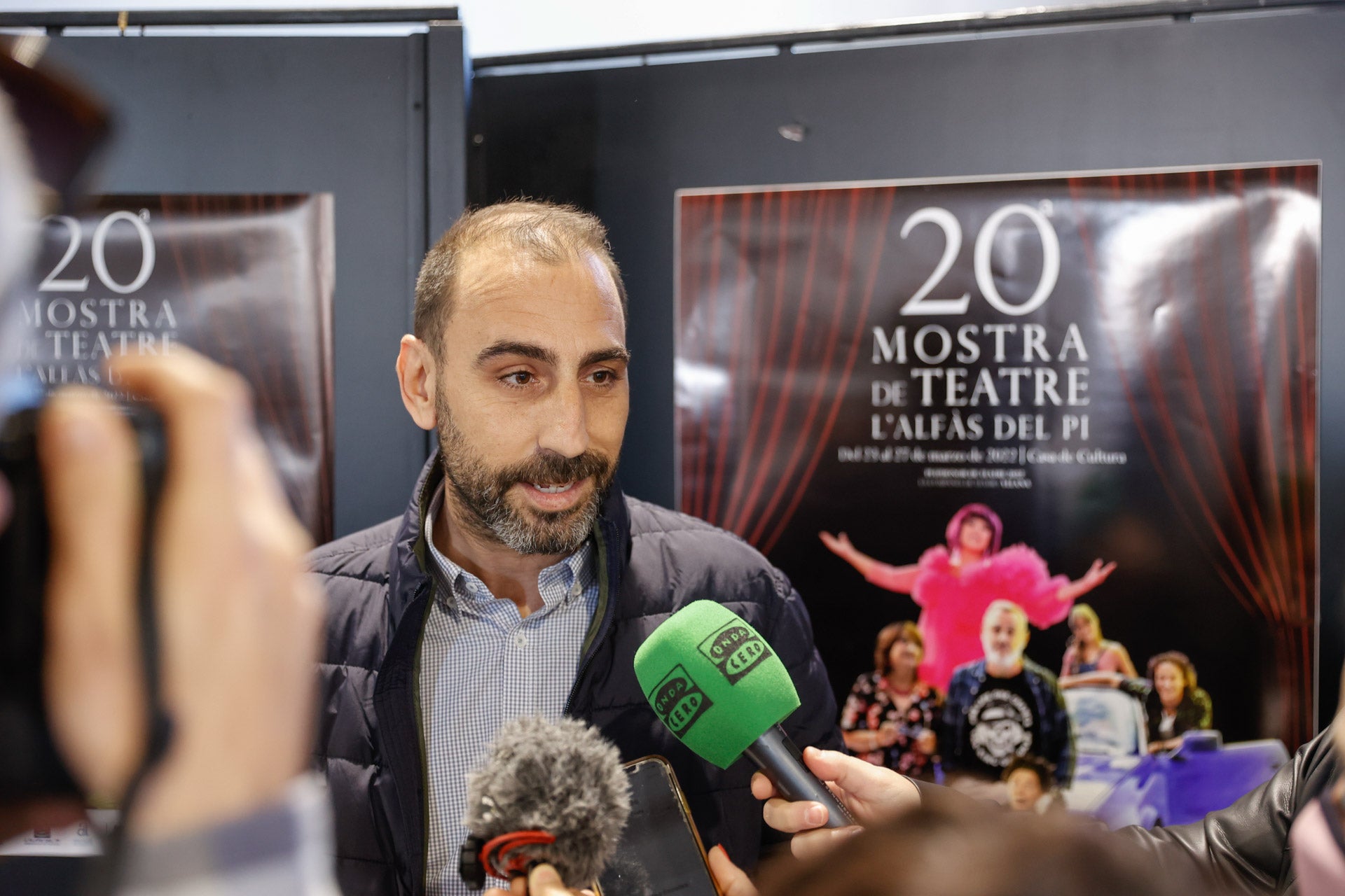 La 20 Mostra de Teatre de l'Alfàs distingue con el 'Pí d'Honor' a la compañía Yllana La 20 Mostra de Teatre de l'Alfàs distingue con el 'Pí d'Honor' a la compañía Yllana