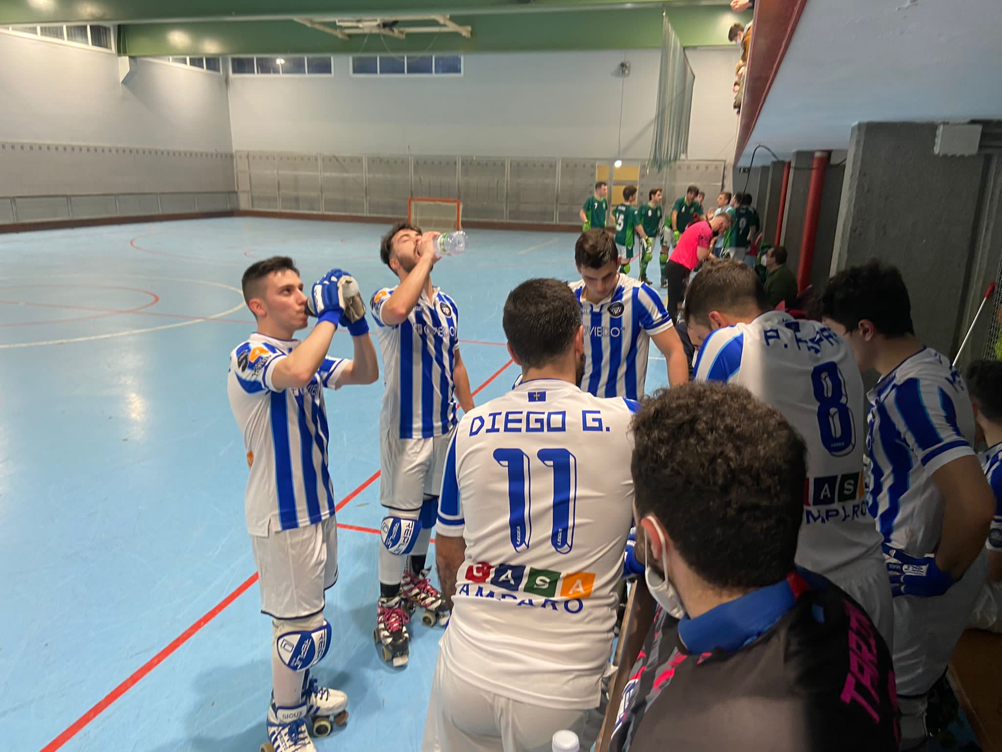 El Oviedo Roller solventa con claridad su primer defensa del liderato El Oviedo Roller solventa con claridad su primer defensa del liderato