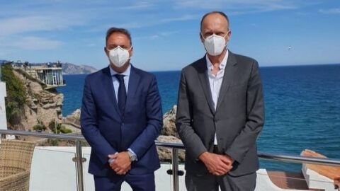 Javier Hern&aacute;ndez y Jos&eacute; Luque, vicepresidente y presidente de Aehcos en una foto de archivo