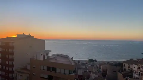 la vila joiosa despejado amanecer la vila joiosa despejado amanecer