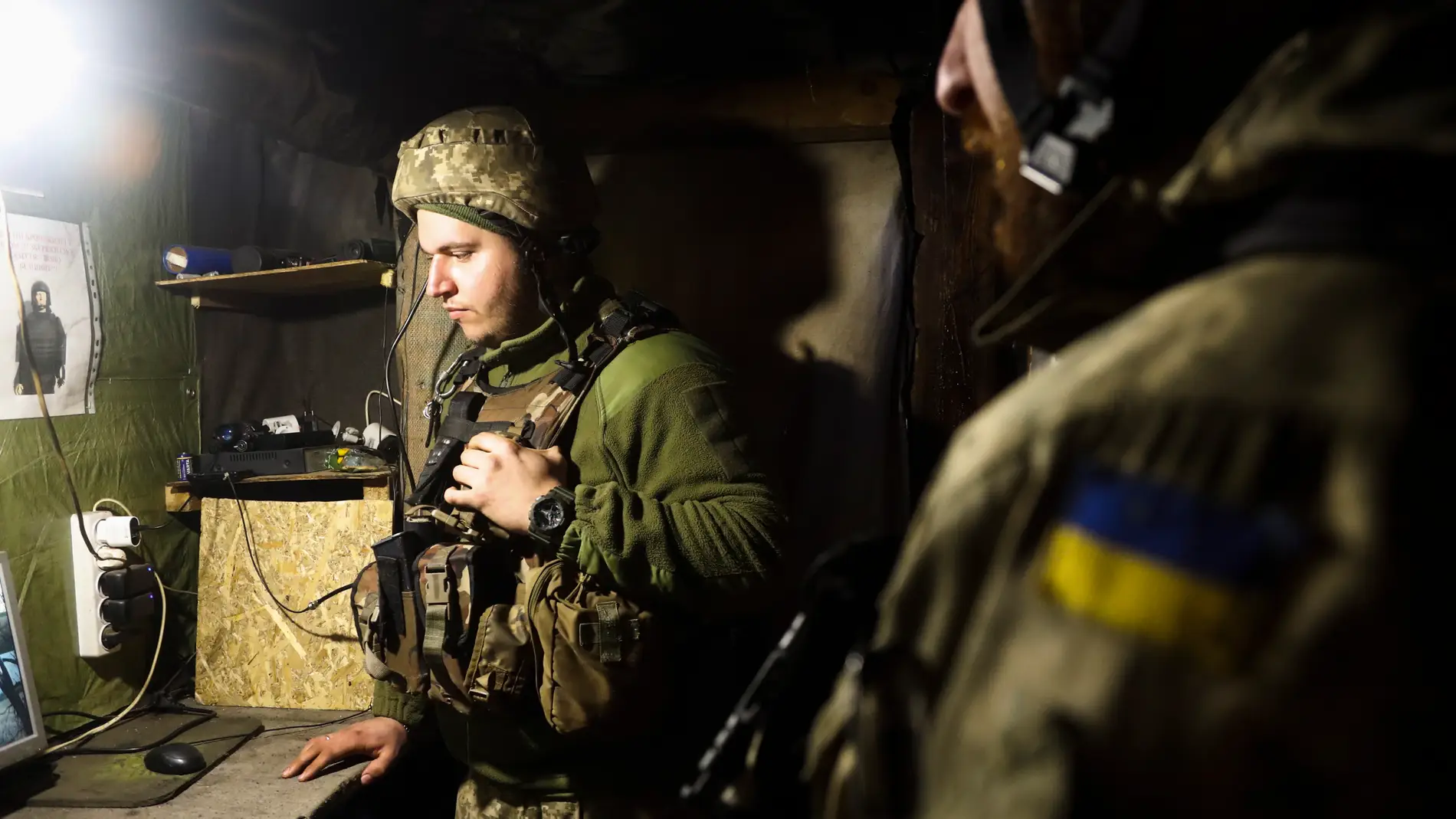 Las repúblicas separatistas ucranianas piden a Rusia ayuda para repeler "la agresión" de Kiev