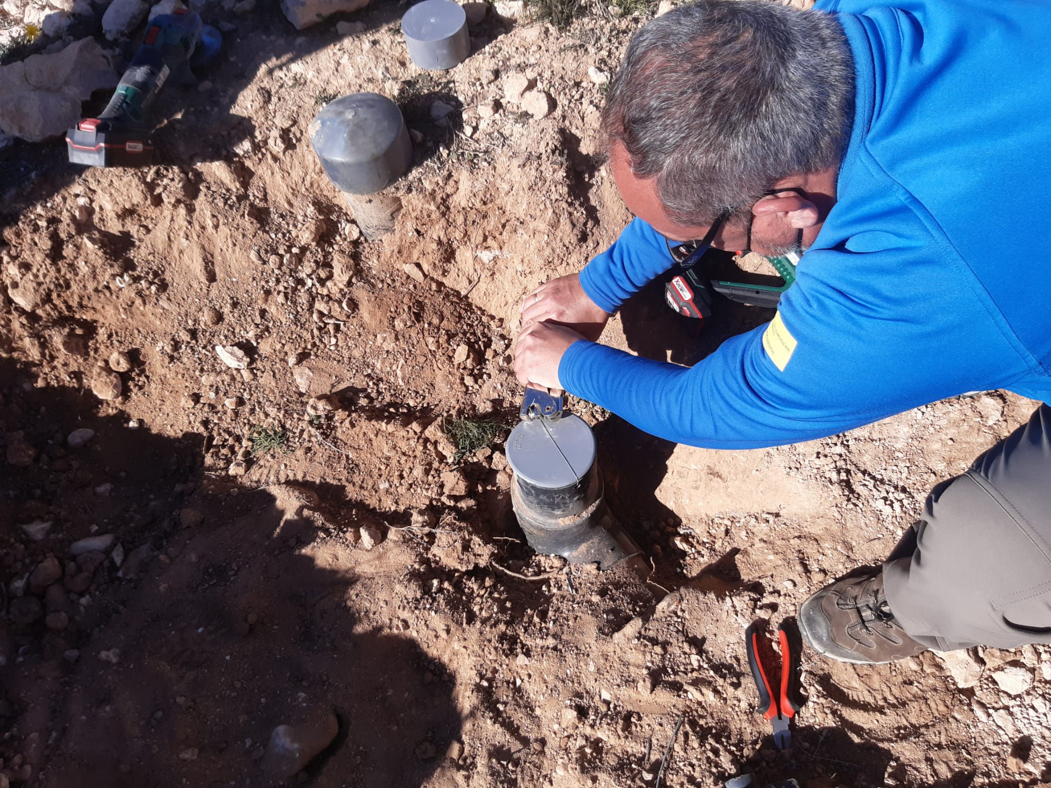 La CHS precinta el riego de 96 hectáreas junto al Mar Menor cuyos dueños hicieron caso omiso de la orden de cesar el riego La CHS precinta el riego de 96 hectáreas junto al Mar Menor cuyos dueños hicieron caso omiso de la orden de cesar el riego