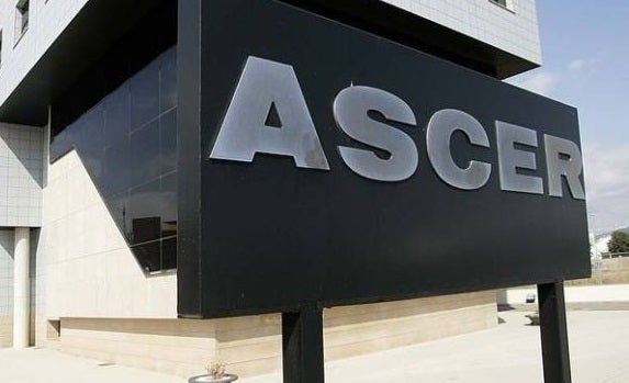 La CEV asegura que con 'voluntad" las ayudas al azulejo podrían gestionarse aún con las Cortes disueltas La CEV asegura que con 'voluntad" las ayudas al azulejo podrían gestionarse aún con las Cortes disueltas