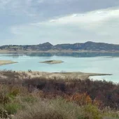 La sequía deja sin agua al embalse de La Pedrera. La sequía deja sin agua al embalse de La Pedrera.