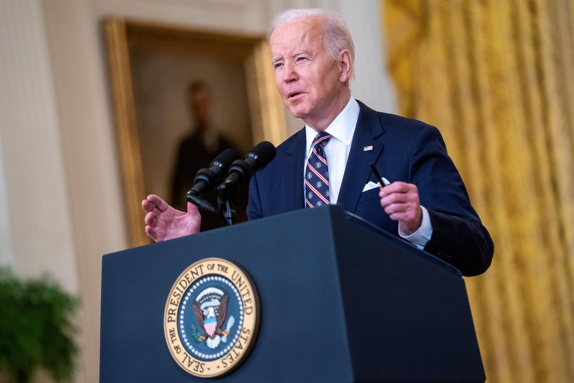 Biden advierte que un conflicto entre OTAN y Rusia desencadenaría "una tercera Guerra Mundial" Biden advierte que un conflicto entre OTAN y Rusia desencadenaría "una tercera Guerra Mundial"