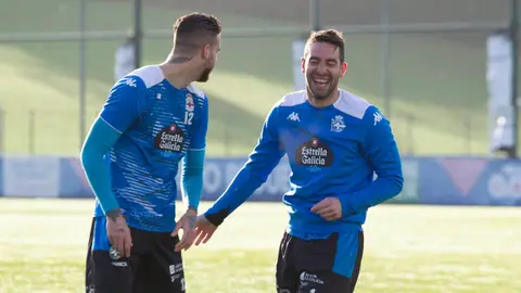Ian Mackay Es duda por un esguince de tobillo