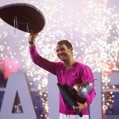 Rafael Nadal celebra al ganar la final del Abierto Mexicano de Tenis, ante Cameron Norrie de Gran Bretaña, en Acapulco